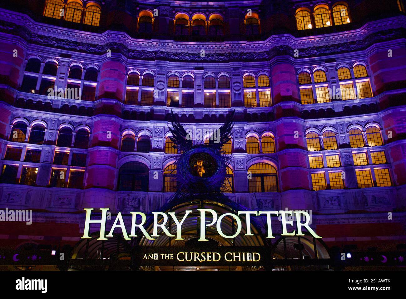 Harry Potter et l'enfant maudit, Palace Theatre, Cambridge Circus, City of Westminster, Londres, Angleterre. Banque D'Images