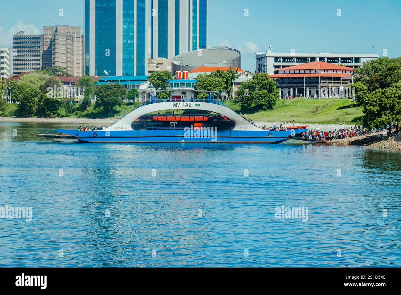 Photo du FERRY MAGOGONI Fish Markert et Dar es Salaam Port situé dans la ville de Dar es Salaam Tanzanie Banque D'Images