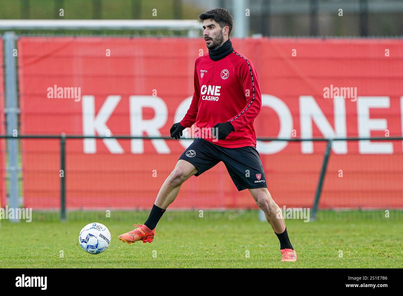 Almere, pays-Bas. 03 janvier 2025. ALMERE, PAYS-BAS - 3 JANVIER : lors de la session d'entraînement de l'Almere City FC au Fanny Blankers Koen Sportpark le 3 janvier 2025 à Almere, pays-Bas. (Photo par Andre Weening/Orange Pictures) crédit : Orange pics BV/Alamy Live News Banque D'Images