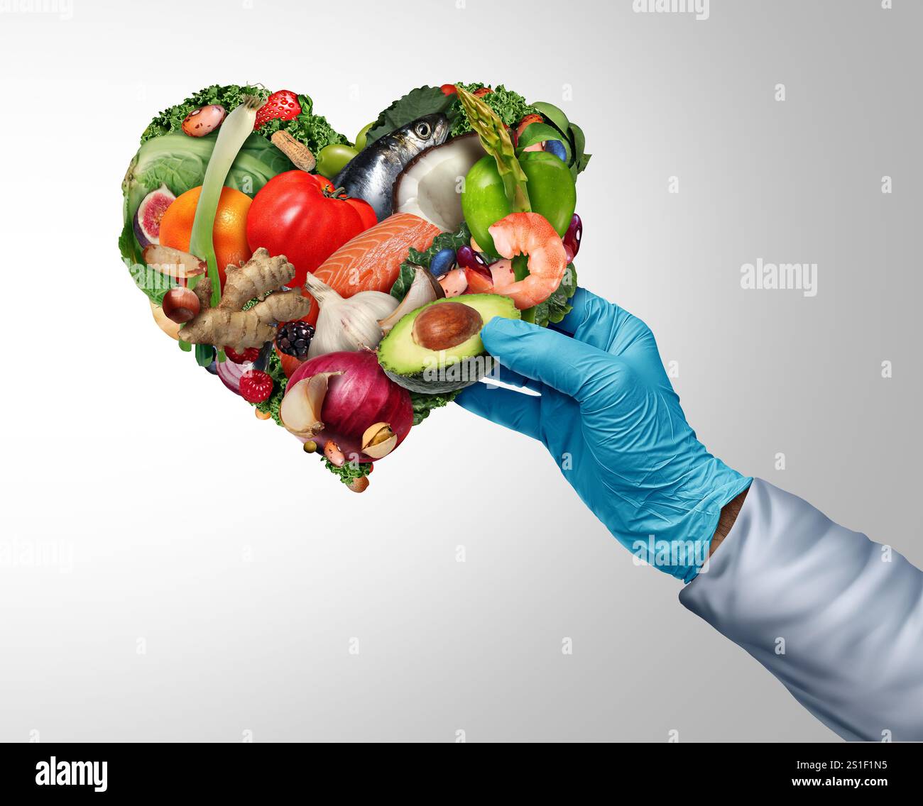 Healthy Heart Nutrition Science and Food Scientist en tant que nutritionniste ou technicien de laboratoire avec des nutriments et des aliments comme une forme d'amour représentant h diététique Banque D'Images