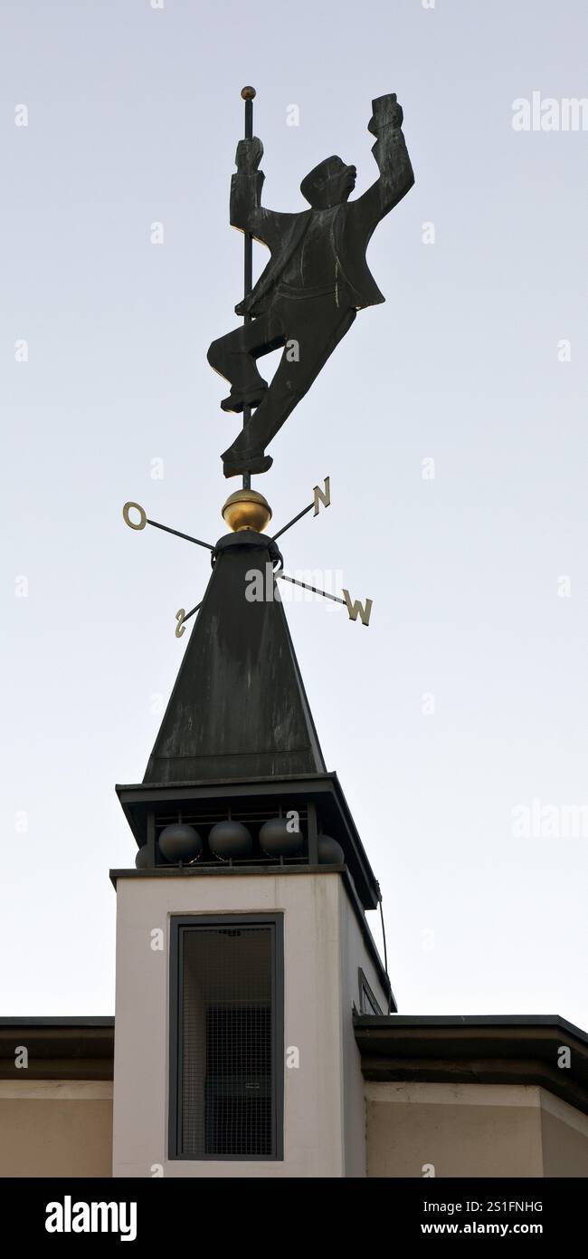 Girouette du restaurant Uerige Obergaerige Hausbrauerei, Zum Uerige, Duesseldorf, Rhénanie du Nord-Westphalie, Allemagne, Europe Banque D'Images