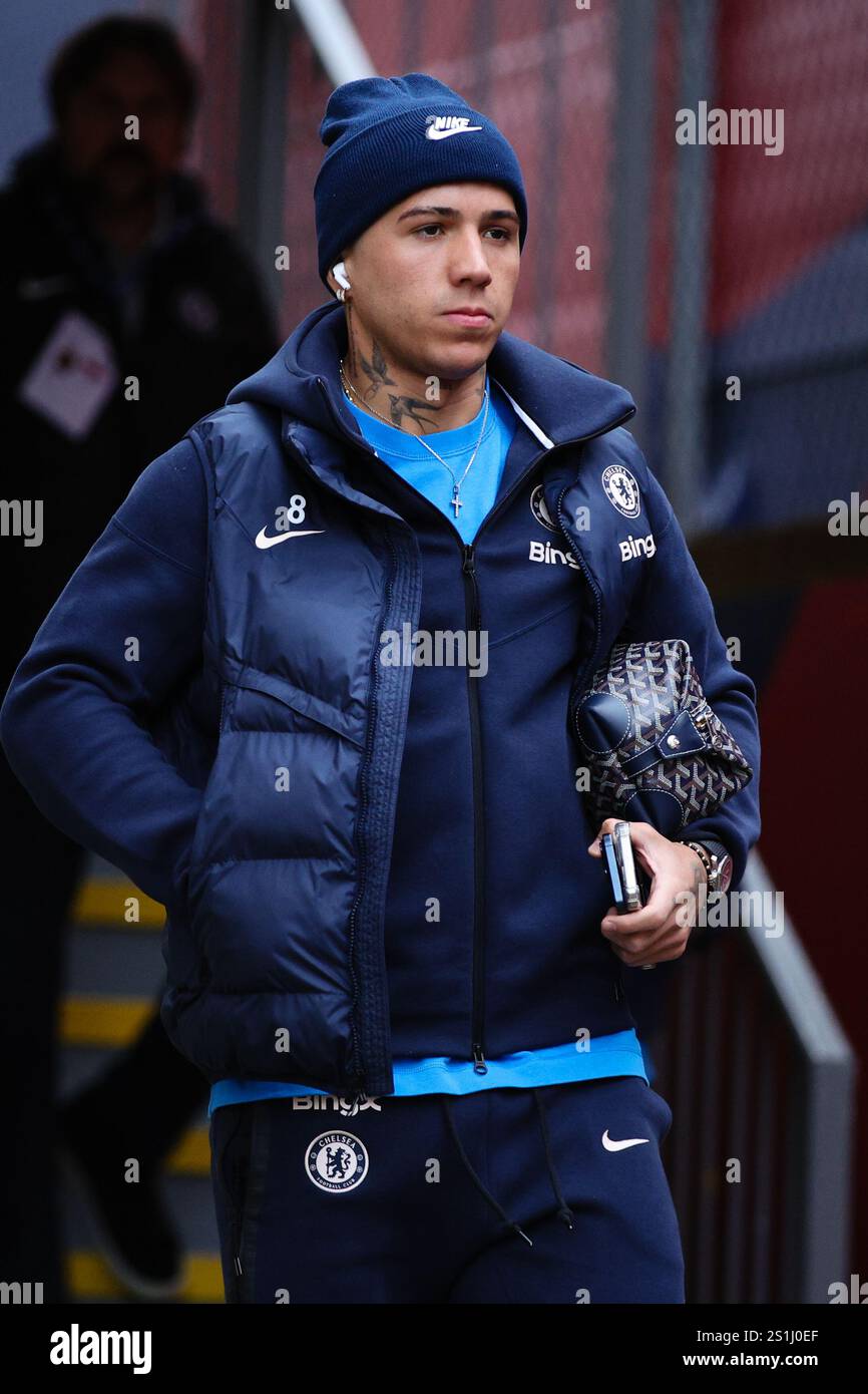 LONDRES, Royaume-Uni - 4 janvier 2025 : Enzo Fernandez de Chelsea arrive devant le match de premier League entre Crystal Palace FC et Chelsea FC à Selhurst Park (crédit : Craig Mercer/ Alamy Live News) Banque D'Images LONDRES, Royaume-Uni - 4 janvier 2025 : Enzo Fernandez de Chelsea arrive devant le match de premier League entre Crystal Palace FC et Chelsea FC à Selhurst Park (crédit : Craig Mercer/ Alamy Live News) Banque D'Images