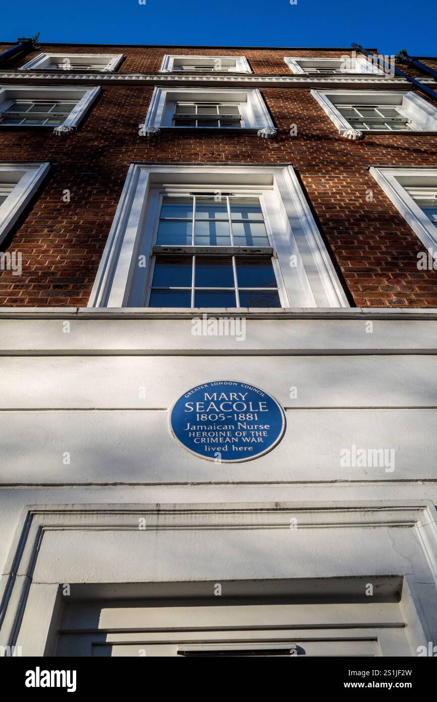 Mary Seacole Home 14 Soho Square Londres - Mary Seacole London Blue plaque - Mary Seacole était une infirmière jamaïcaine qui était une héroïne de la guerre de Crimée. Banque D'Images