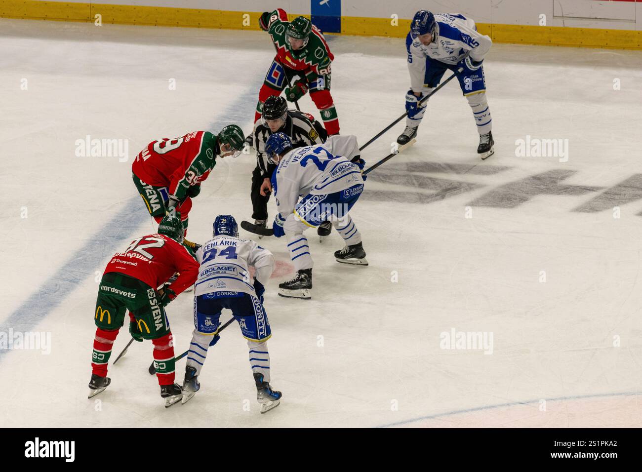 Gothenburg, Suède. 4 janvier 2025. Faceoff en 3ème période de match entre Frölunda HC et Leksands IF. Crédit : Per Ljung/Alamy Live News Banque D'Images