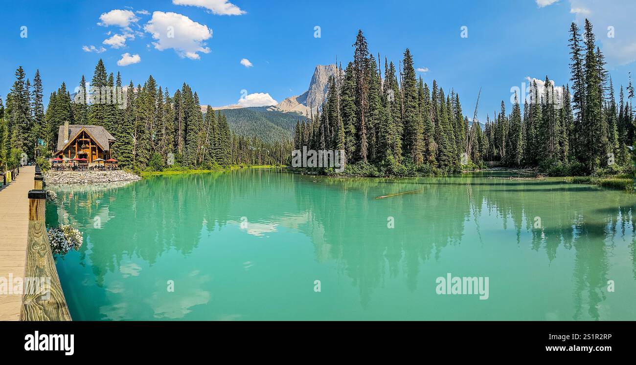 Emerald Lake en Colombie-Britannique Canada Banque D'Images Emerald Lake en Colombie-Britannique Canada Banque D'Images