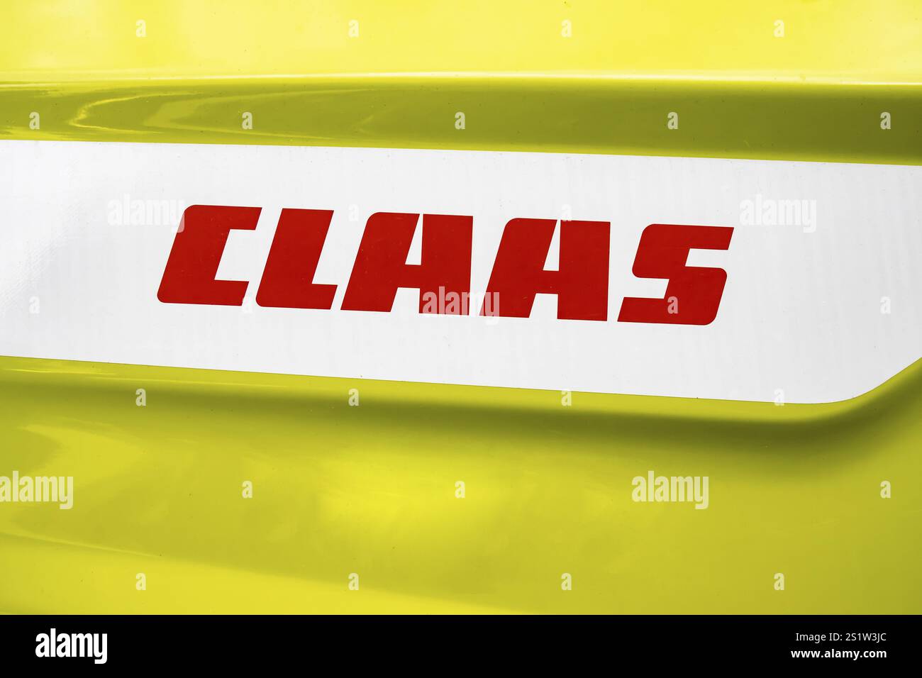 Allemagne - WETZLAR 08 JUILLET : logo CLAAS en détail sur une moissonneuse CLAAS. CLAAS est un fabricant de machines agricoles fondé en 1913, basé en Allemagne Banque D'Images