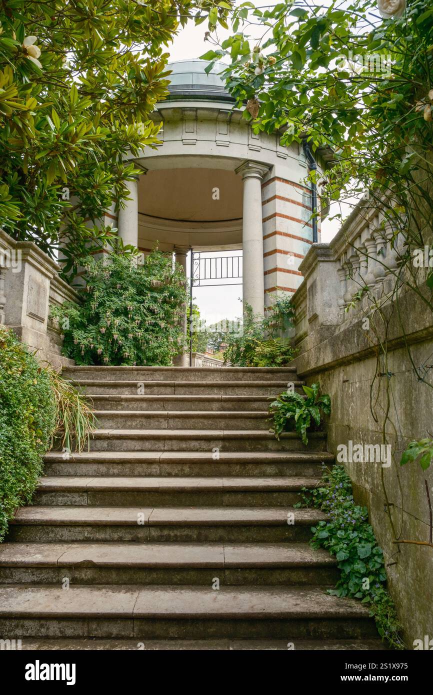 The Dome Garden Building, joyau caché à la Pergola, Hampstead Heath, Londres. Banque D'Images