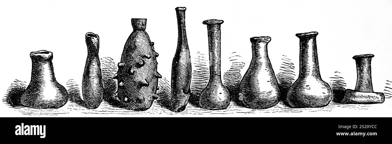 Unguentarium, balsamarium, lacrimarium ou pots à larmes, petits récipients en verre pour pommades, médicaments ou substances similaires, découvertes archéologiques de TBIL Banque D'Images
