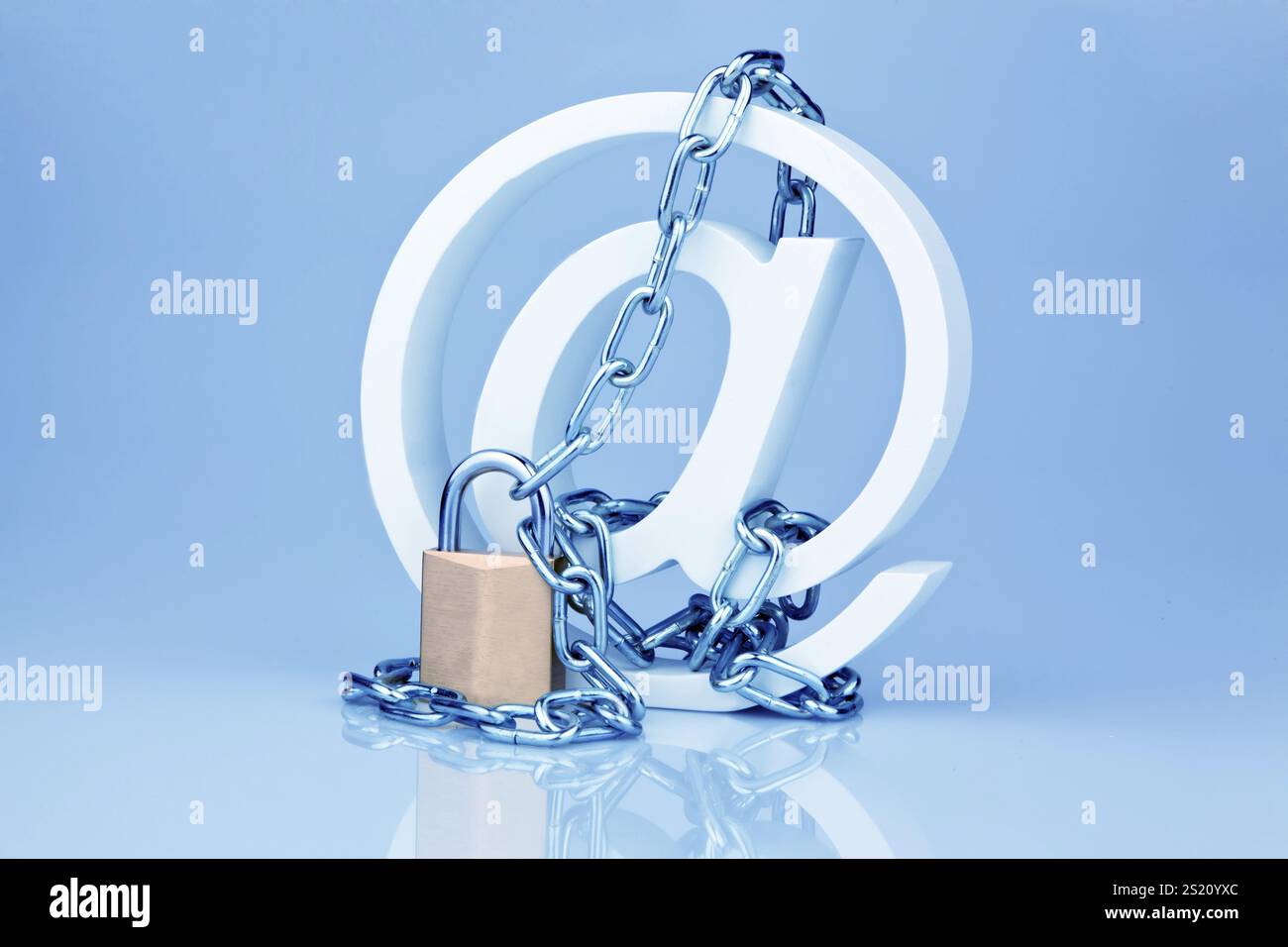 Sécurité des données sur Internet. Surfer en toute sécurité sur Internet. Défense contre les virus et le spam, sécurité des données sur Internet. Surfez sur le Web en toute sécurité. De Banque D'Images