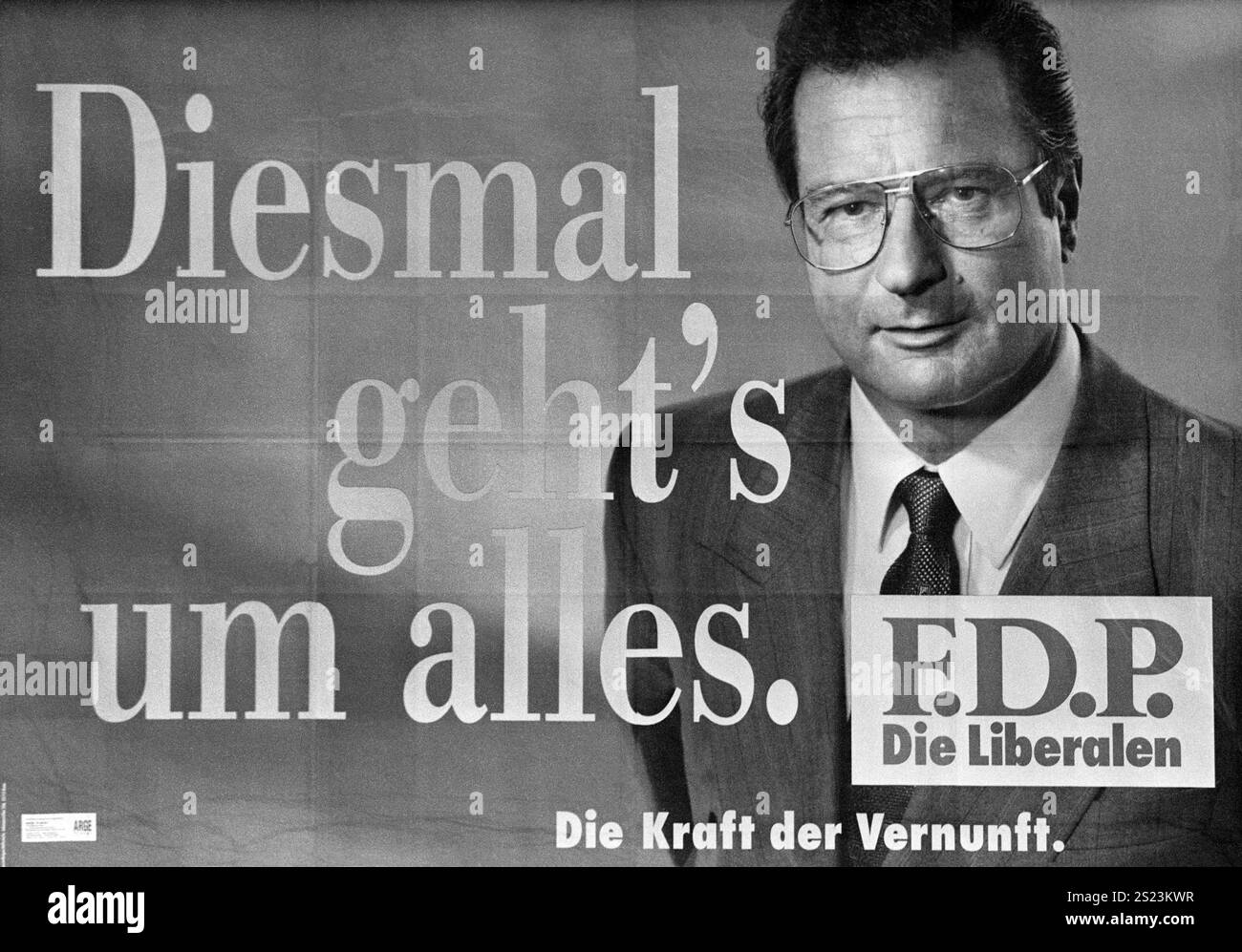 Deutschland, Bonn, 01.10.1994 Archiv. : 49-72-24 Bundestagswahlkampf Foto : Wahlplakate der FDP, mit Klaus Kinkel Bundestagswahlkampf *** Allemagne, Bonn, 01 10 1994 Archive 49 72 24 campagne électorale du Bundestag photos affiches électorales du FDP, avec Klaus Kinkel campagne électorale du Bundestag Banque D'Images