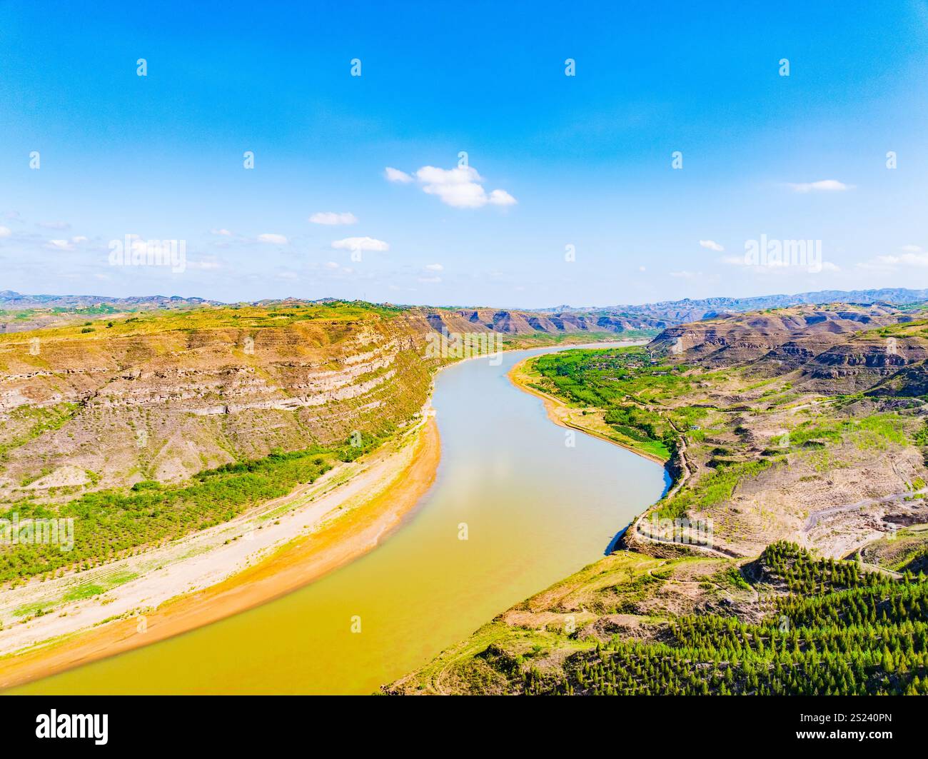 Journée d'été ensoleillée dans le parc géologique Yonghe Yellow River Snake Bend à Linfen, Shanxi Banque D'Images