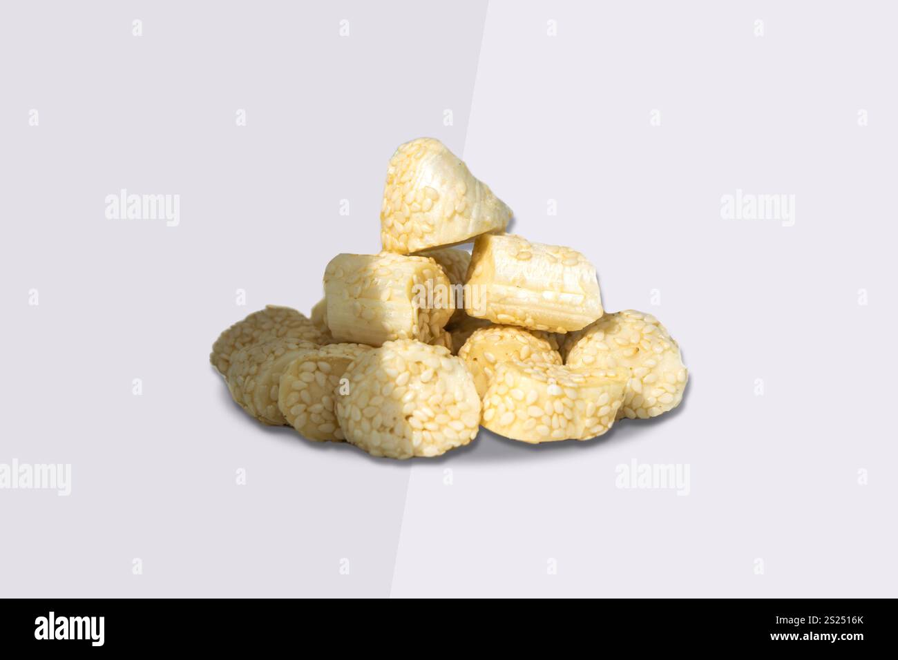 Balles de sésame avec jaggery et Ghee High Energtic Pre Workout et concept du festival Maghe Sankranti Banque D'Images