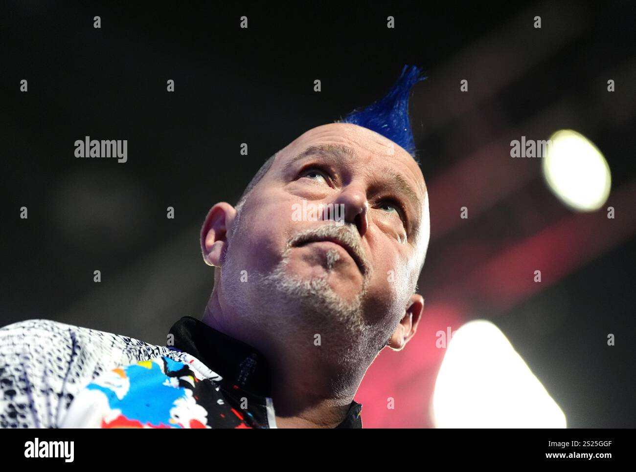 Photo du dossier datée du 01-01-2025 de Peter Wright. Les anciens champions du monde Michael Smith et Peter Wright ont raté une place dans la formation des fléchettes de la premier League cette année. Date d'émission : lundi 6 janvier 2025. Banque D'Images