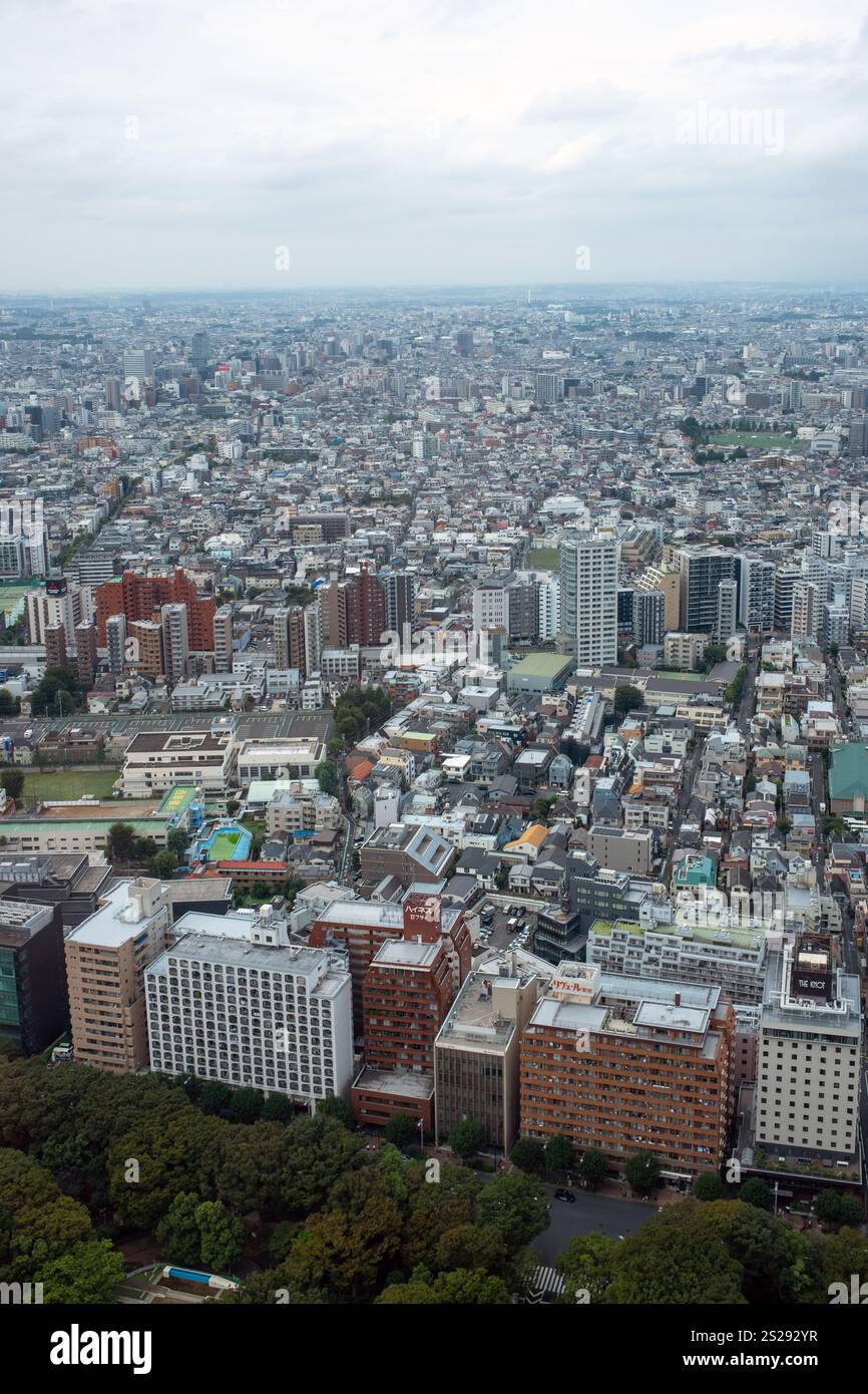 Vue depuis le Tokyo Metropolitan Government Building à Shinjuku Tokyo Japon Banque D'Images