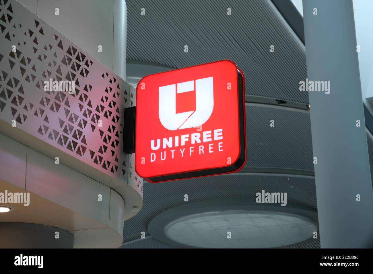 Logo de magasin Unifree Duty Free Banque D'Images