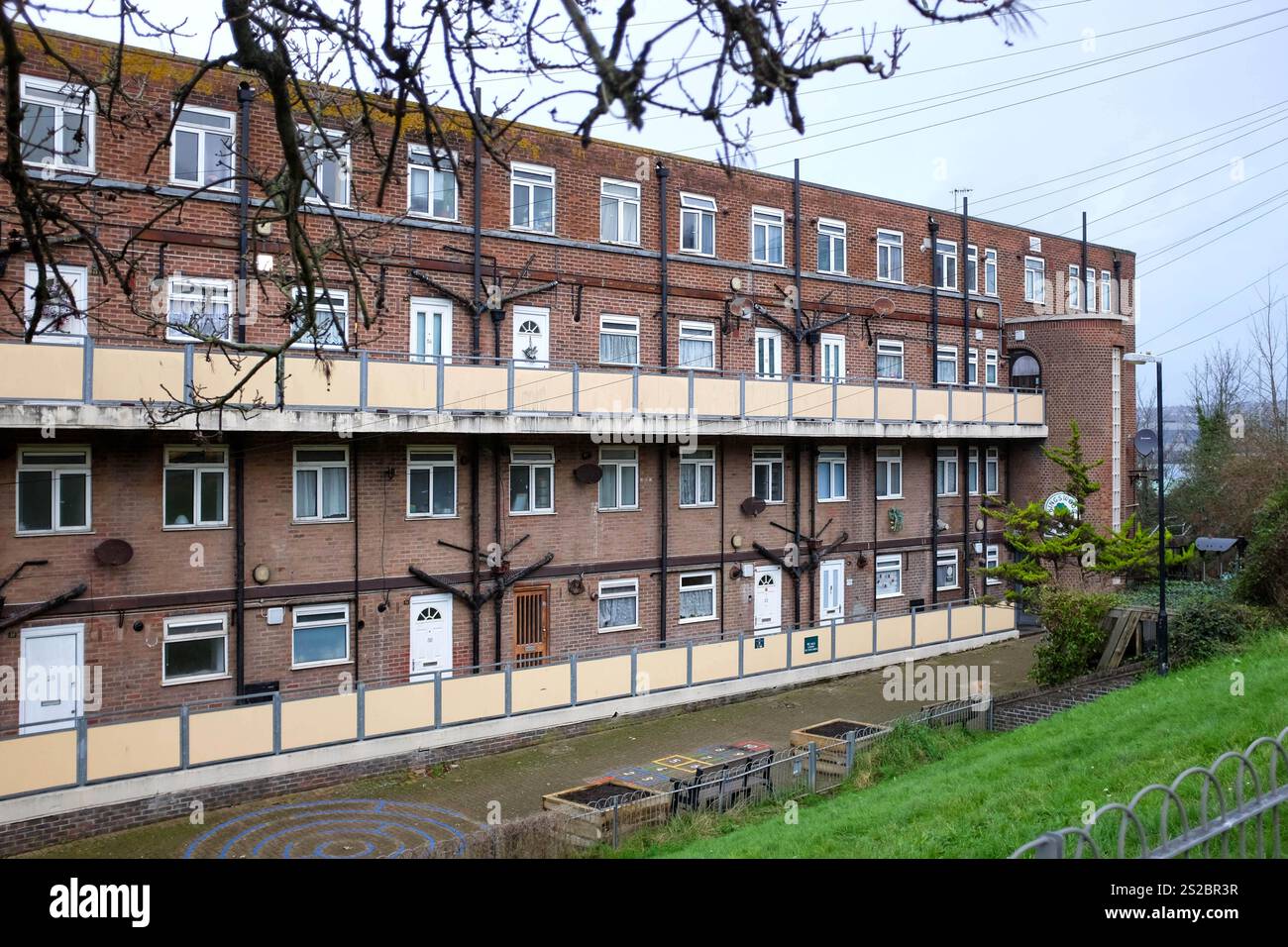 Brighton UK - le Kingswood council appartements pour logements sociaux construits en 1938 dans le centre-ville de Brighton : Banque D'Images