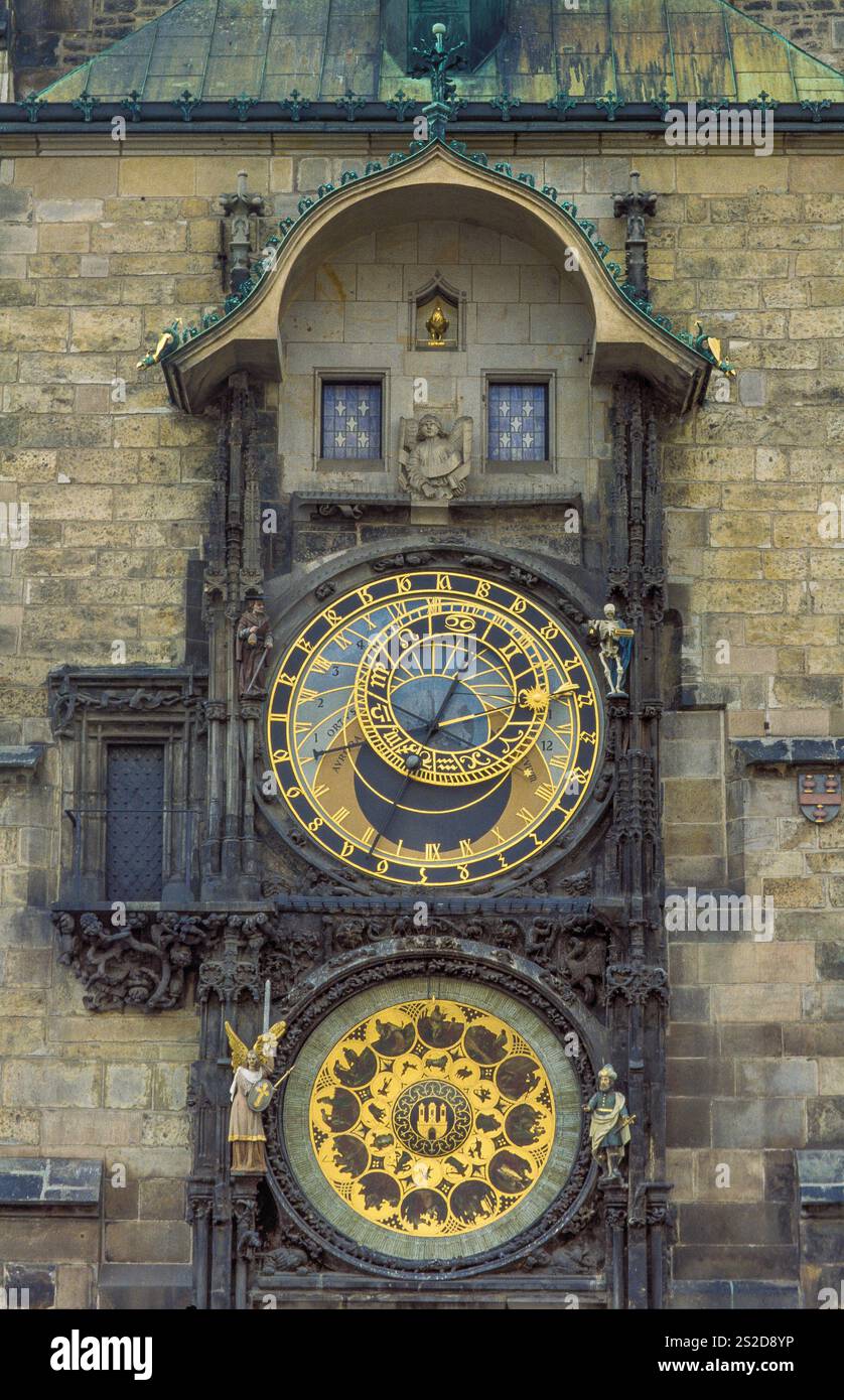 République tchèque, Prague, horloge astronomique Orioj est une horloge astronomique médiévale montée sur le mur sud de la vieille mairie dans la vieille ville S. Banque D'Images