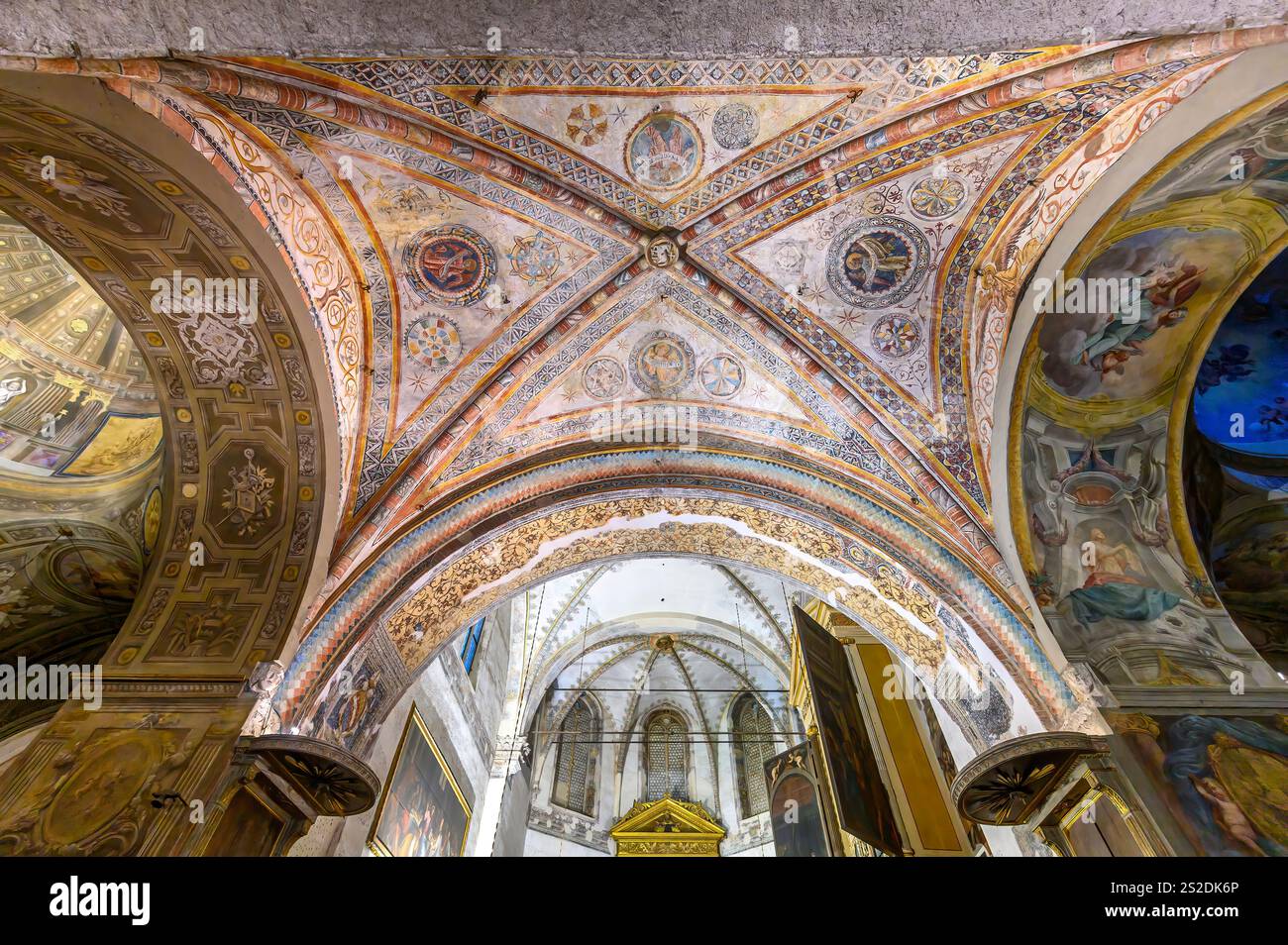 Brescia, Italie. Intérieur de l'ancienne cathédrale ou Duomo Vecchio Banque D'Images