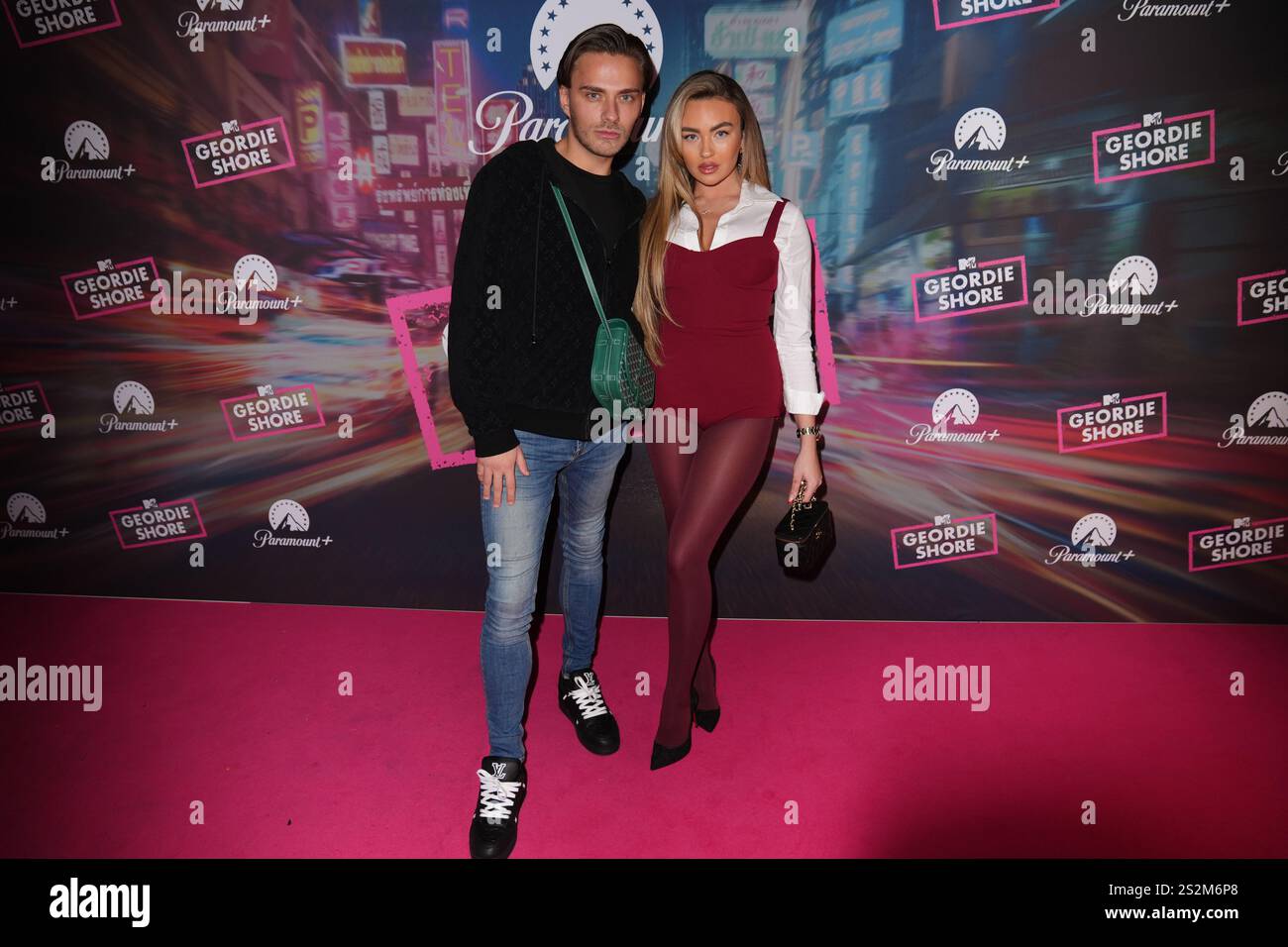 Freddie Bentley et Ella Rae Wise assistent à une soirée de lancement de la nouvelle série de Geordie Shore, au Thai Square Restaurant and Club, dans le centre de Londres. Date de la photo : mardi 7 janvier 2025. Banque D'Images
