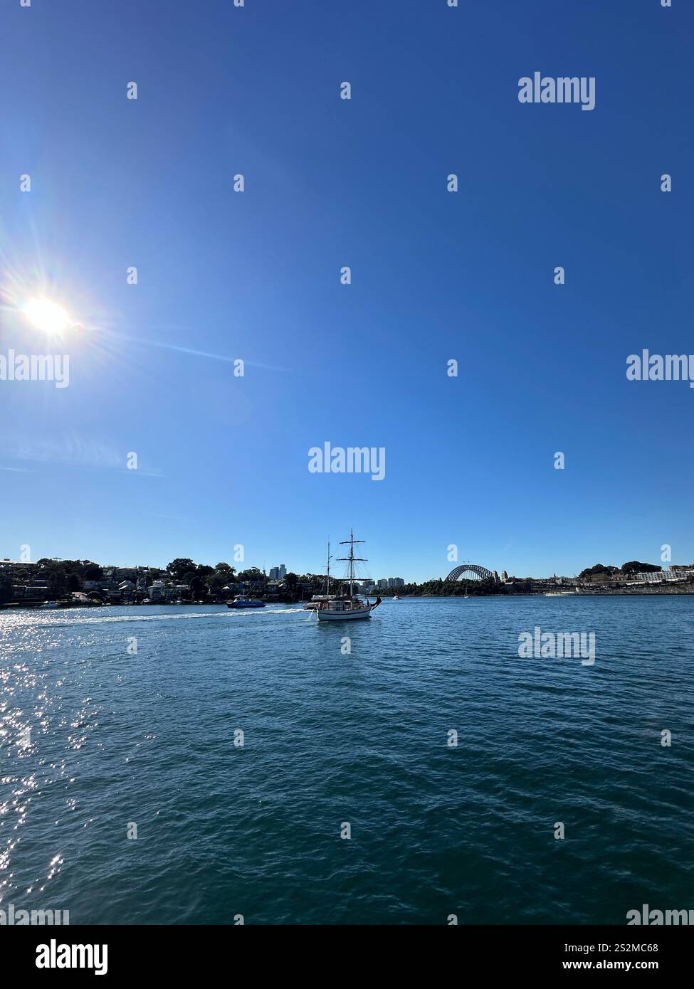 Bateaux se dirigeant vers le port de Sydney vu de Pyrmont Banque D'Images