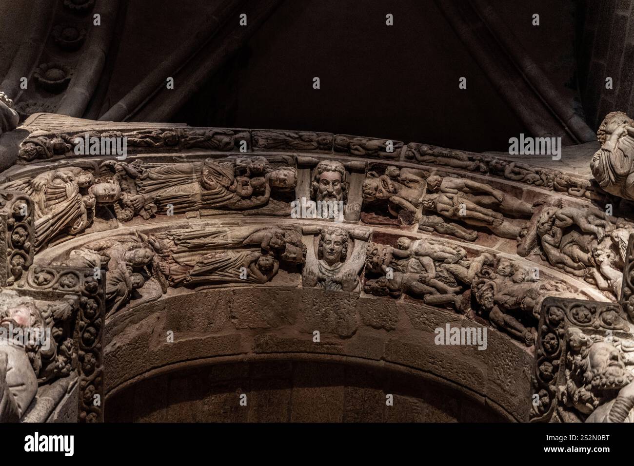 Portique de gloire, style de transition entre roman et gothique, par maître Mateo et ses ouvriers, Saint-Jacques de Compostelle, province de la Coruña, Géorgie Banque D'Images
