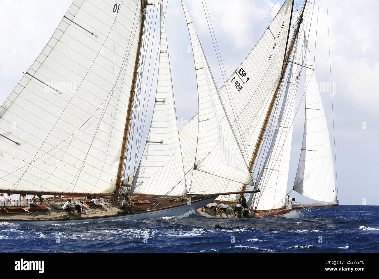 Course régate des quatre derniers voiliers historiques survivants de la classe 15 mètres lors de la Monaco Classic week 2017, course de la voile classique Banque D'Images