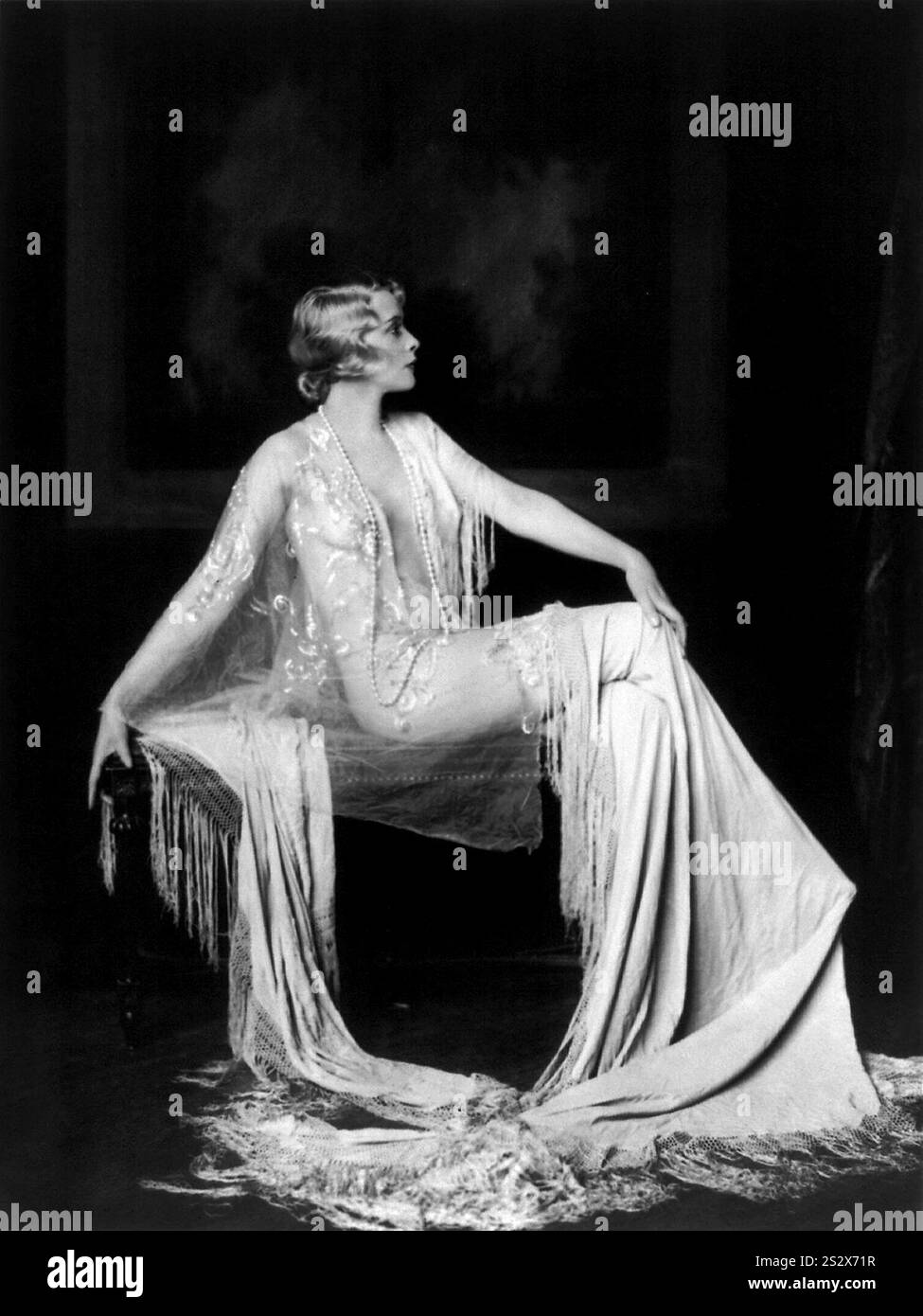 Muriel Finlay, Ziegfeld Girl, par Alfred Cheney Johnston, vers 1920. Banque D'Images