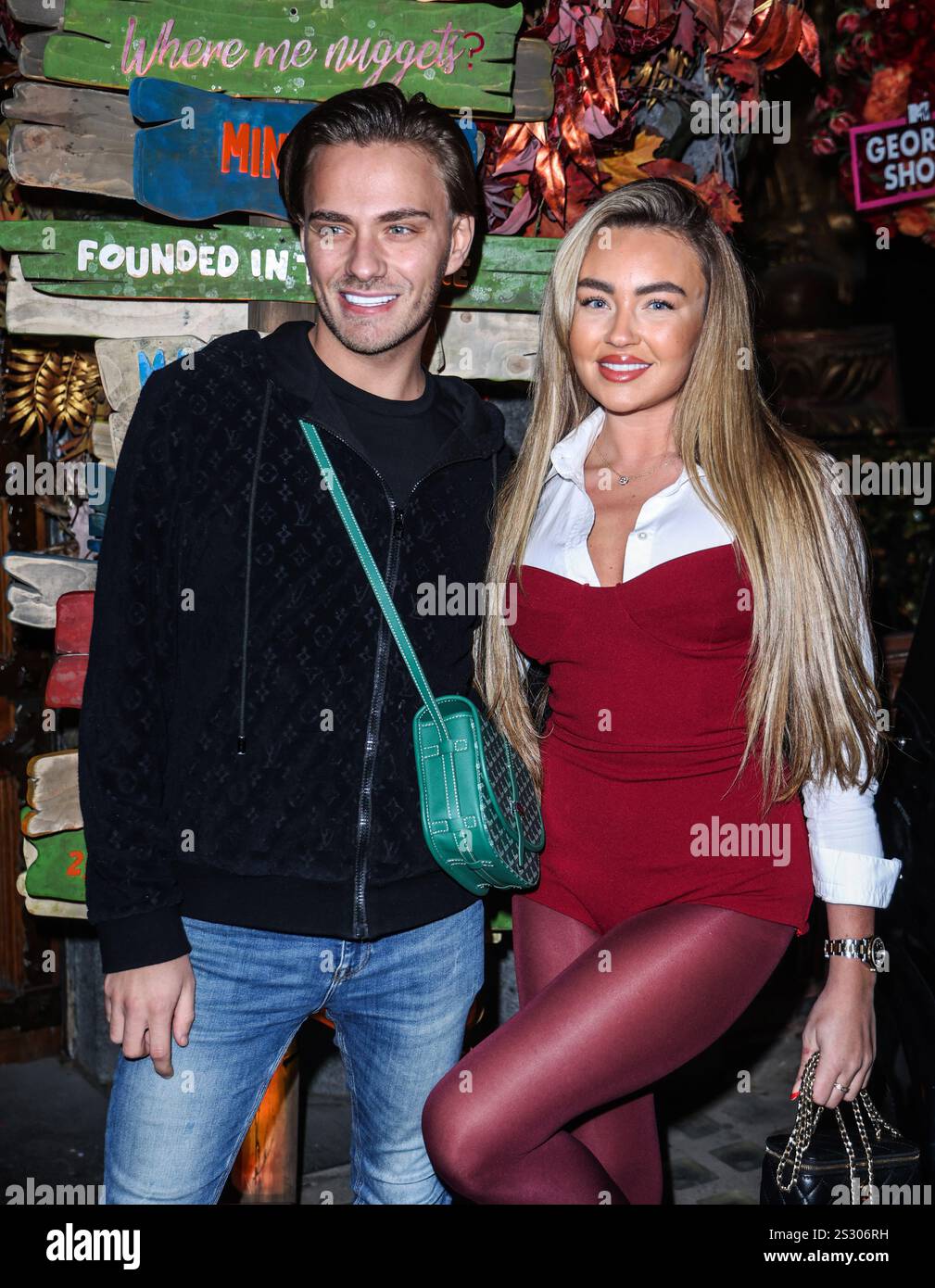 Londres, Royaume-Uni. 07 janvier 2025. Freddie Bentley et Ella Rae Wise ont assisté à une séance photo et à la projection de 'Geordie Shore' au Thai Square Trafalgar Square à Londres. (Photo de Brett Cove/SOPA images/SIPA USA) crédit : SIPA USA/Alamy Live News Banque D'Images