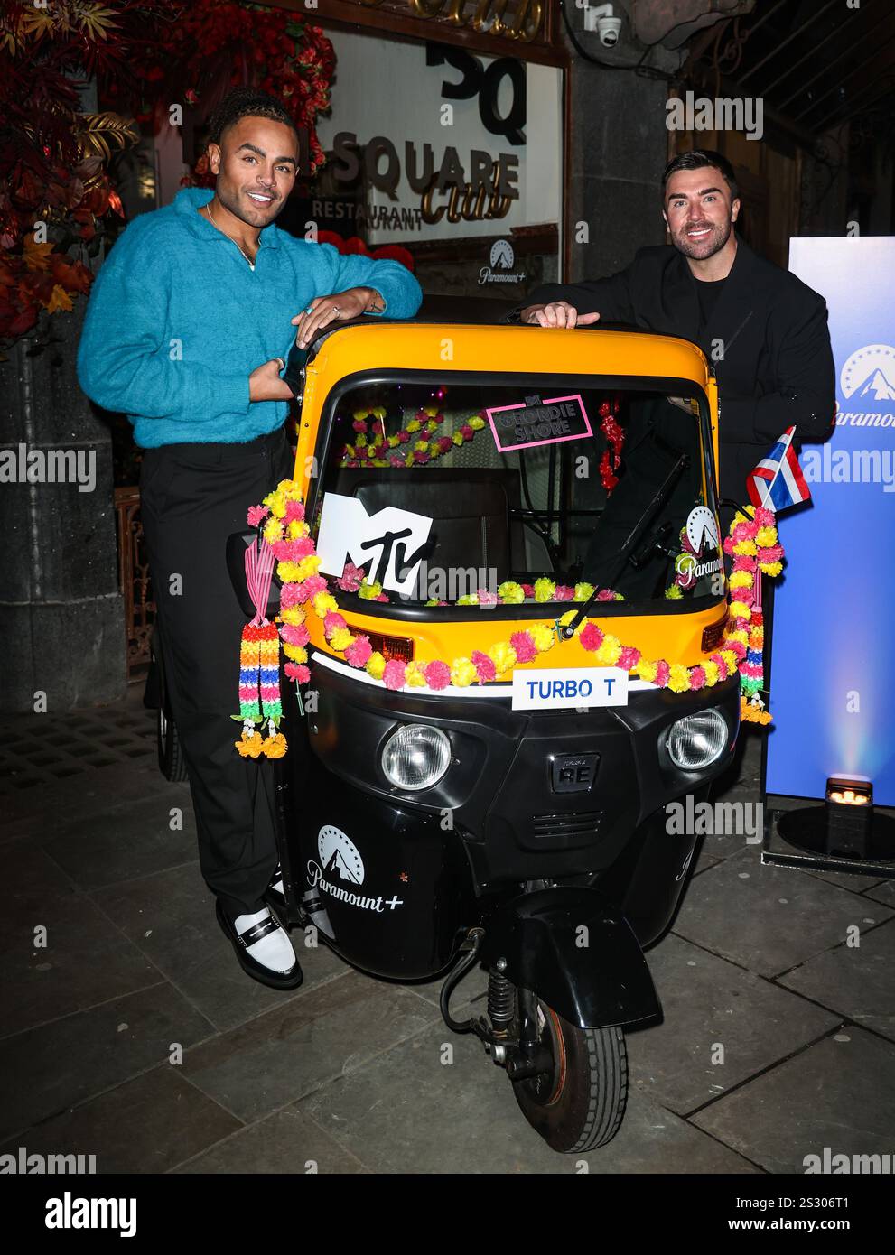 Londres, Royaume-Uni. 07 janvier 2025. Nathan Henry et James Tindale ont assisté à une séance photo et à la projection de 'Geordie Shore' au Thai Square Trafalgar Square à Londres. (Photo de Brett Cove/SOPA images/SIPA USA) crédit : SIPA USA/Alamy Live News Banque D'Images
