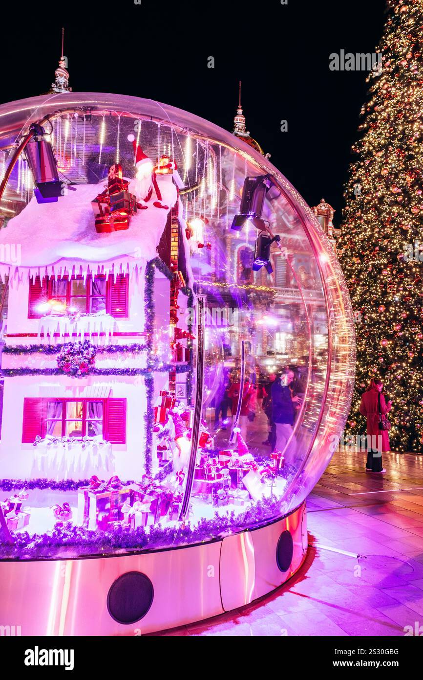 La place devant le Casino Monte Carlo à Monaco avant Noël Banque D'Images