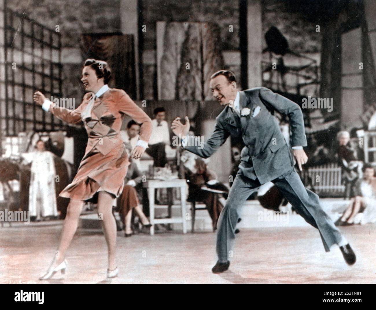 DÉFILÉ DE PÂQUES MGM JUDY GARLAND, FRED ASTAIRE photo tirée des archives Ronald Grant PARADE DE PÂQUES MGM JUDY GARLAND, FRED ASTAIRE date : 1948 Banque D'Images
