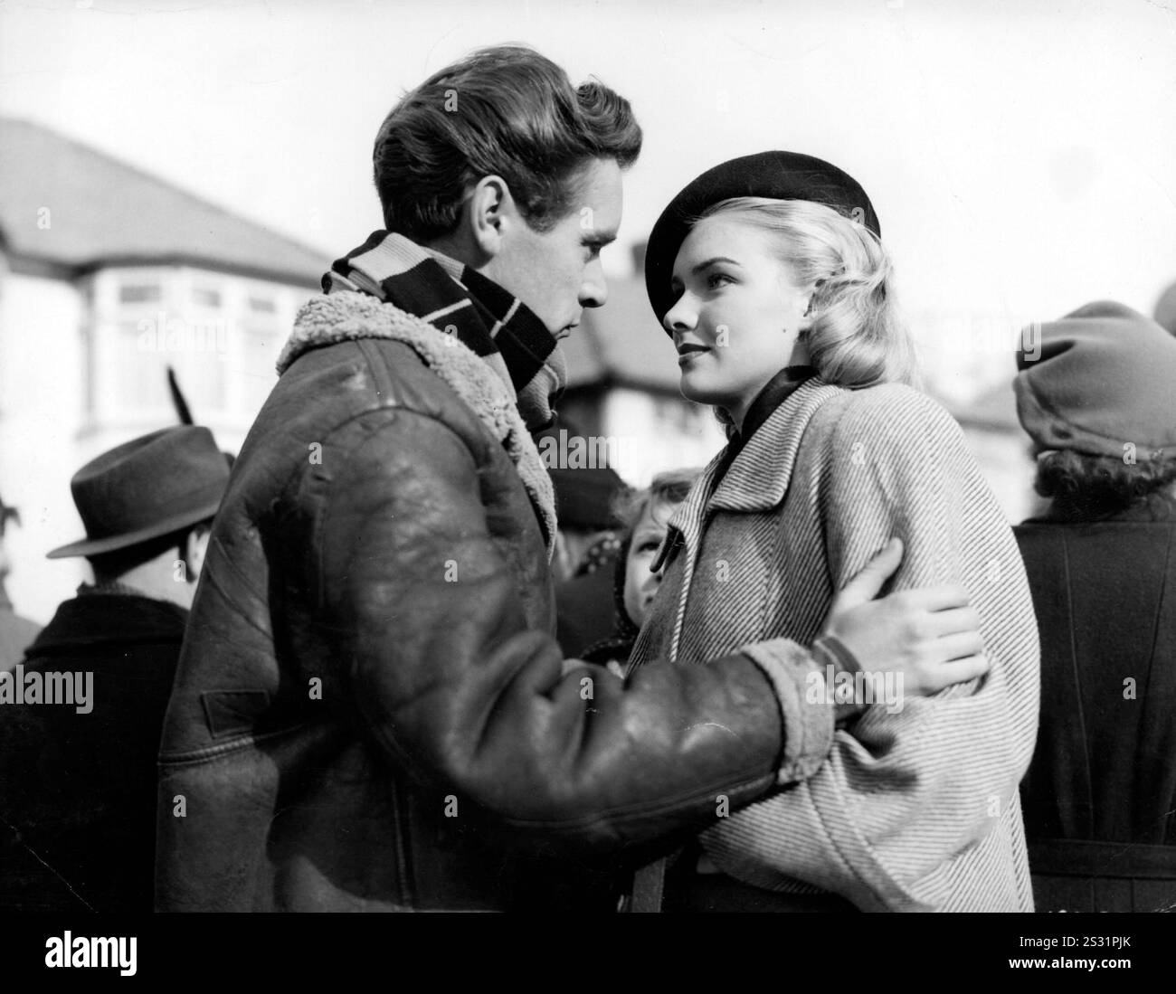 LES HUGGETTS À L'ÉTRANGER PETER HAMMOND, SUSAN SHAW date : 1949 Banque D'Images