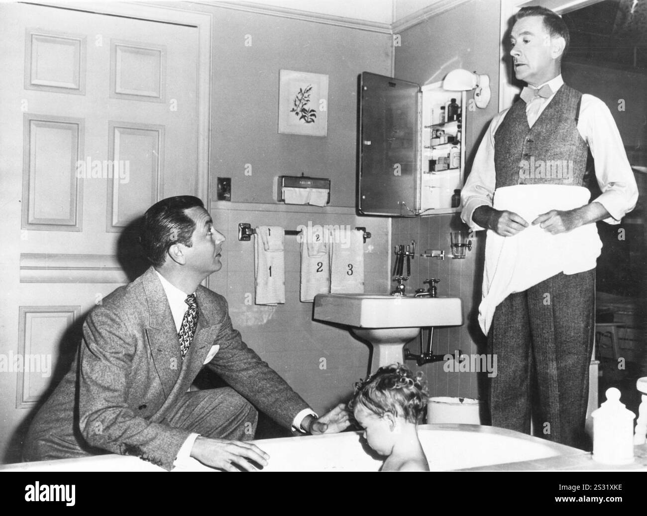Webb Pretty ASSIS PRETTY ROBERT YOUNG ET CLIFTON WEBB A 20TH CENTURY FOX FILM ...