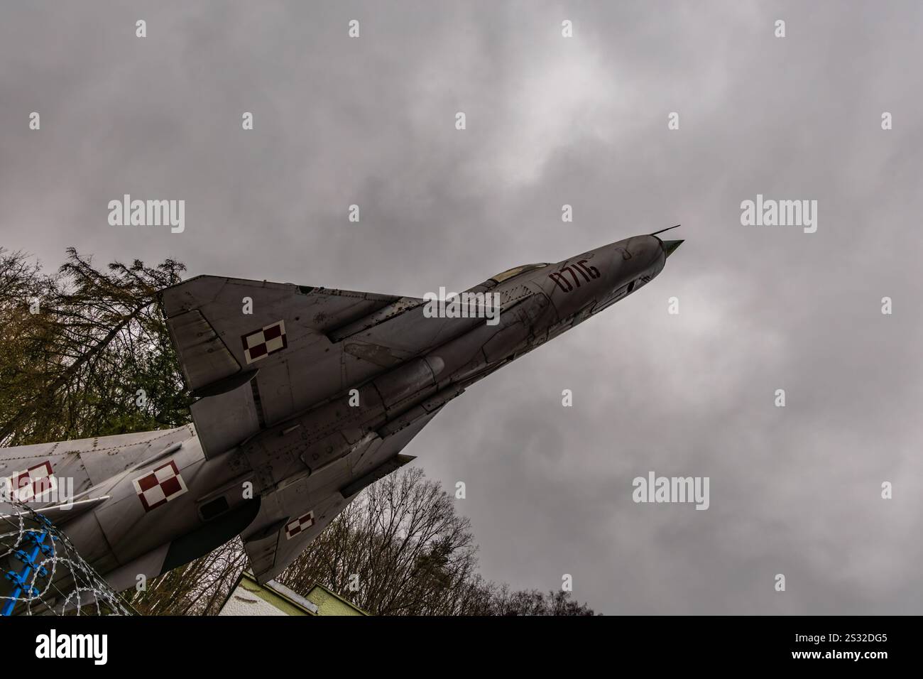 Ancien chasseur de combat soviétique MIG 21, Guerre froide en Europe Banque D'Images