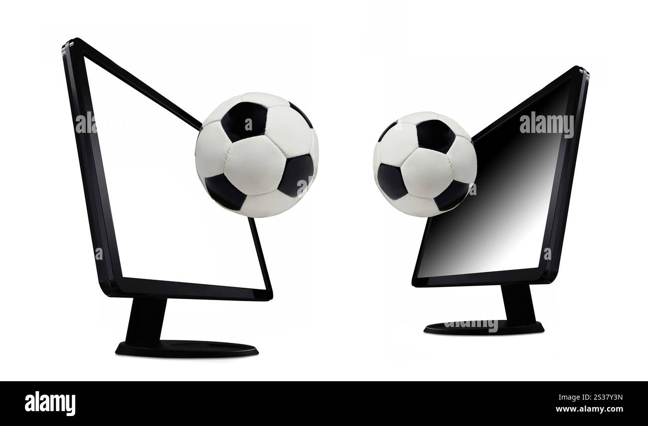 soccer sur le téléviseur isolé sur fond blanc. football à la télé Banque D'Images