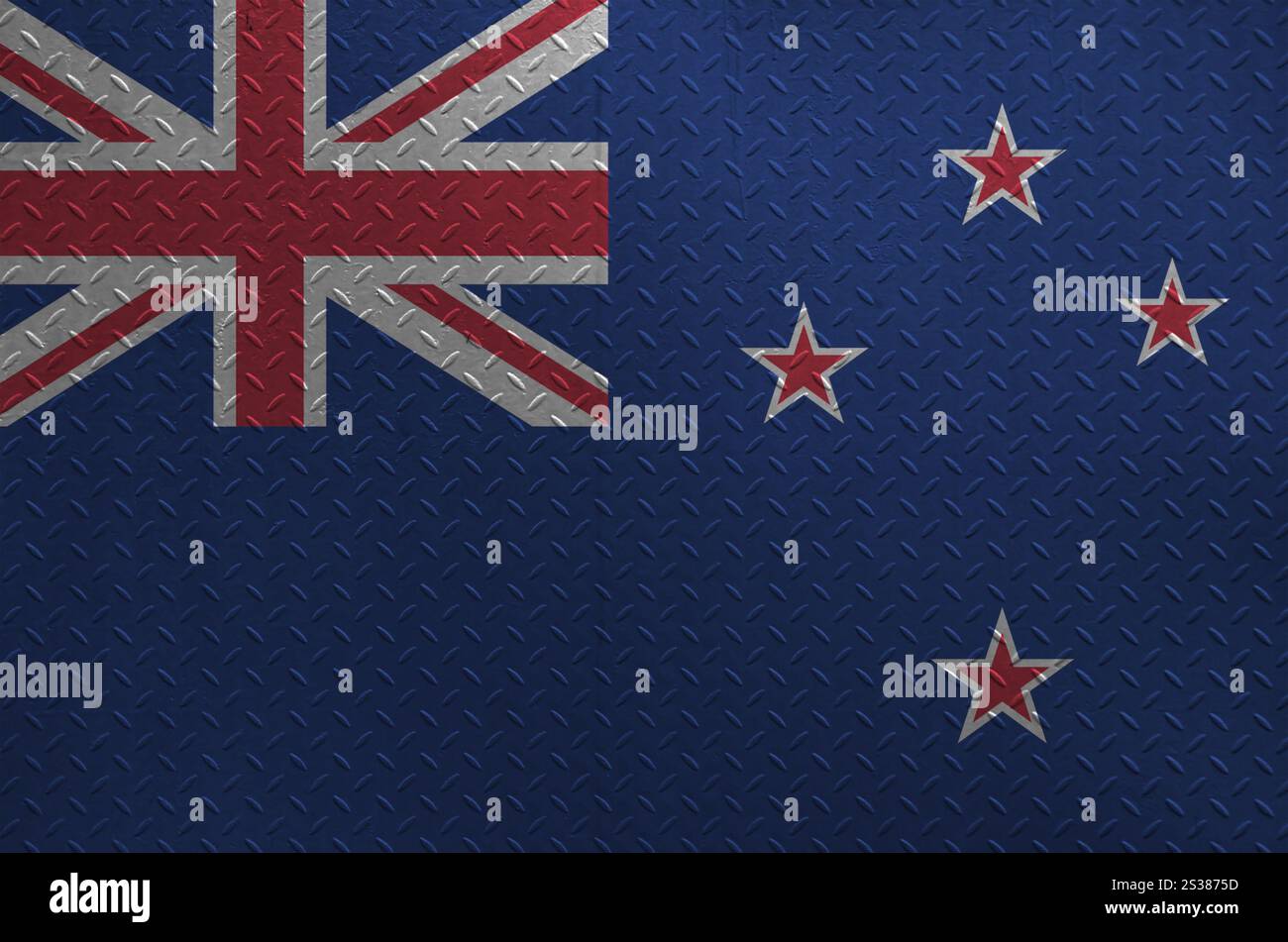 Drapeau néo-zélandais représenté dans les couleurs de peinture sur la vieille plaque de métal brossé ou le mur en gros plan. Bannière texturée sur fond brut. Drapeau néo-zélandais représenté Banque D'Images