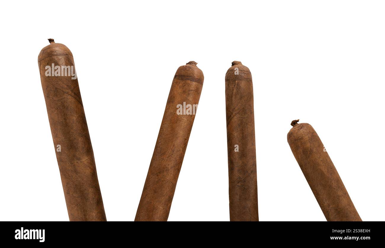 cigares isolés de toutes tailles isolés sur fond blanc. cigares isolés toutes tailles Banque D'Images