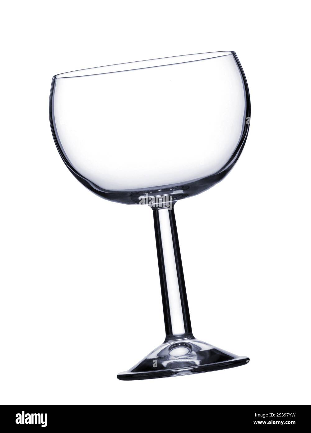 verre à vin vide isolé sur fond blanc. verre à vin vide isolé Banque D'Images