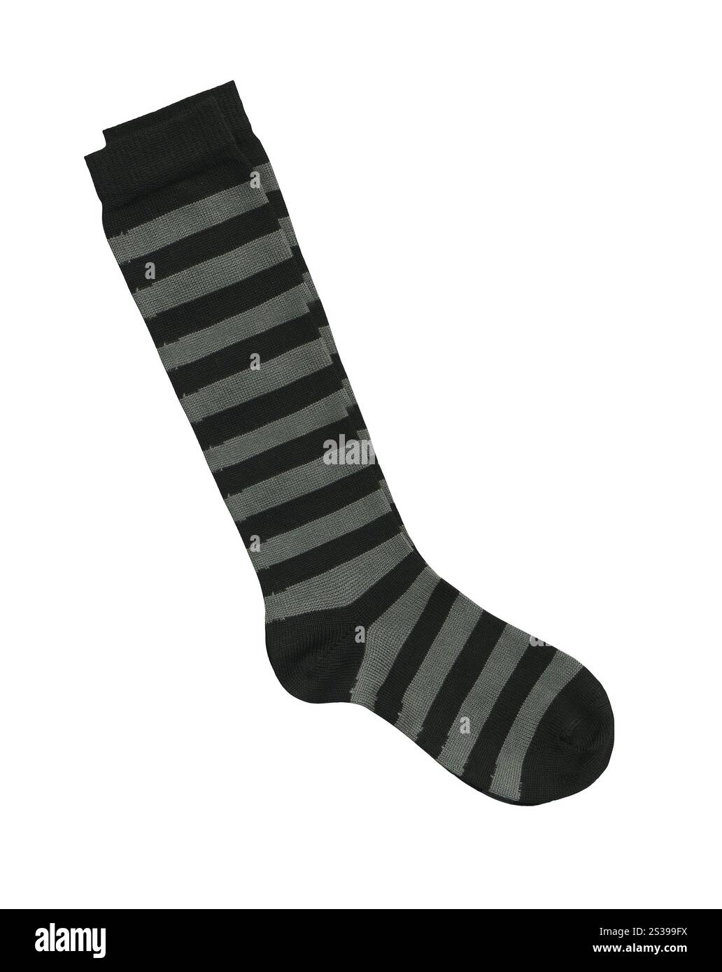 paire de chaussettes rayées isolées sur fond blanc. paire de chaussettes rayées isolées Banque D'Images