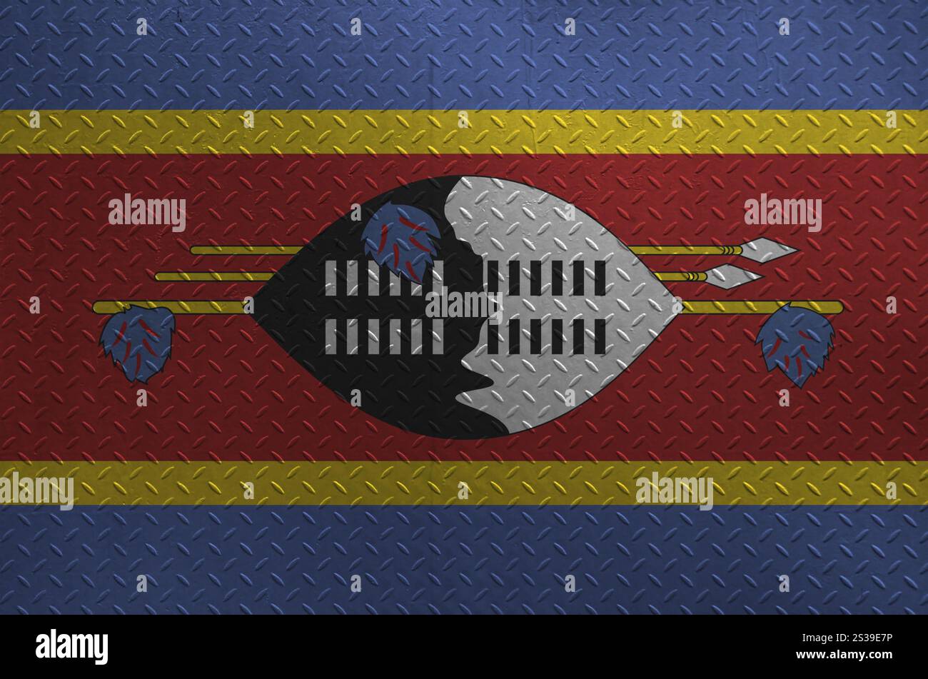 Drapeau du Swaziland représenté en couleurs de peinture sur la vieille plaque de métal brossé ou le mur en gros plan. Bannière texturée sur fond brut. Drapeau du Swaziland représenté à la Banque D'Images