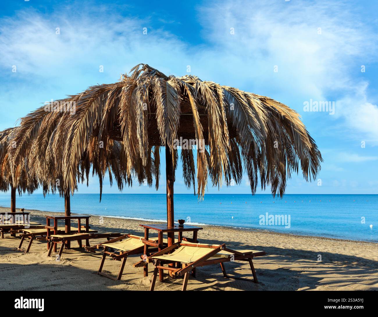 Belle côte de la mer Tyrrhénienne et la plage paysage. Parc National du Cilento et Vallo di Diano, Salerno, Italie Banque D'Images