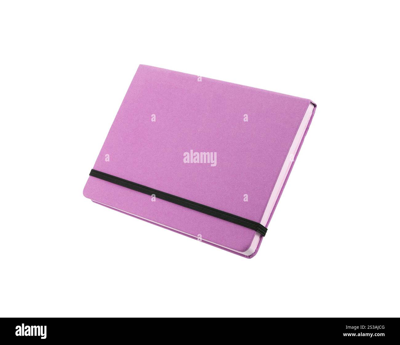carnet de notes de couverture de couleur violette en soie isolé sur fond blanc. carnet de notes de couverture couleur violet soie Banque D'Images
