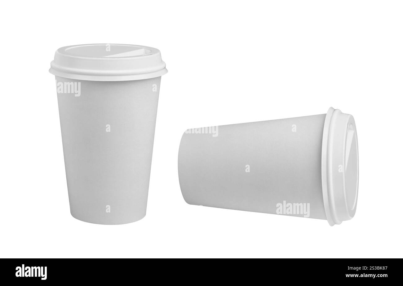 Tasses à café isolées sur blanc. Tasse à café isolé sur blanc Banque D'Images Tasses à café isolées sur blanc. Tasse à café isolé sur blanc Banque D'Images