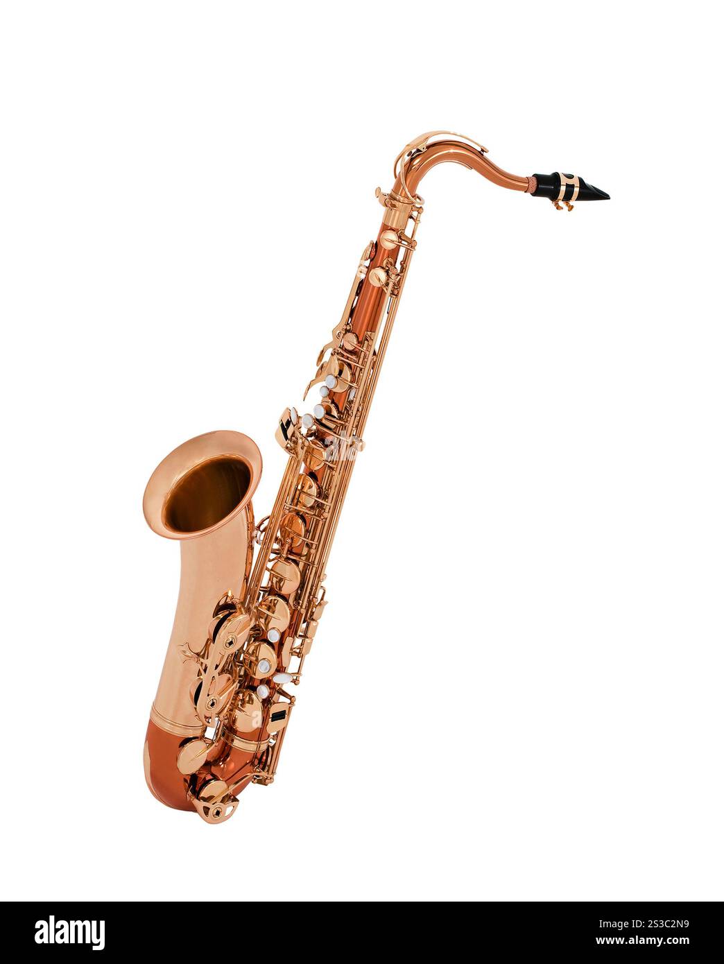 Saxophone isolé sur fond blanc. Saxophone isolé Banque D'Images