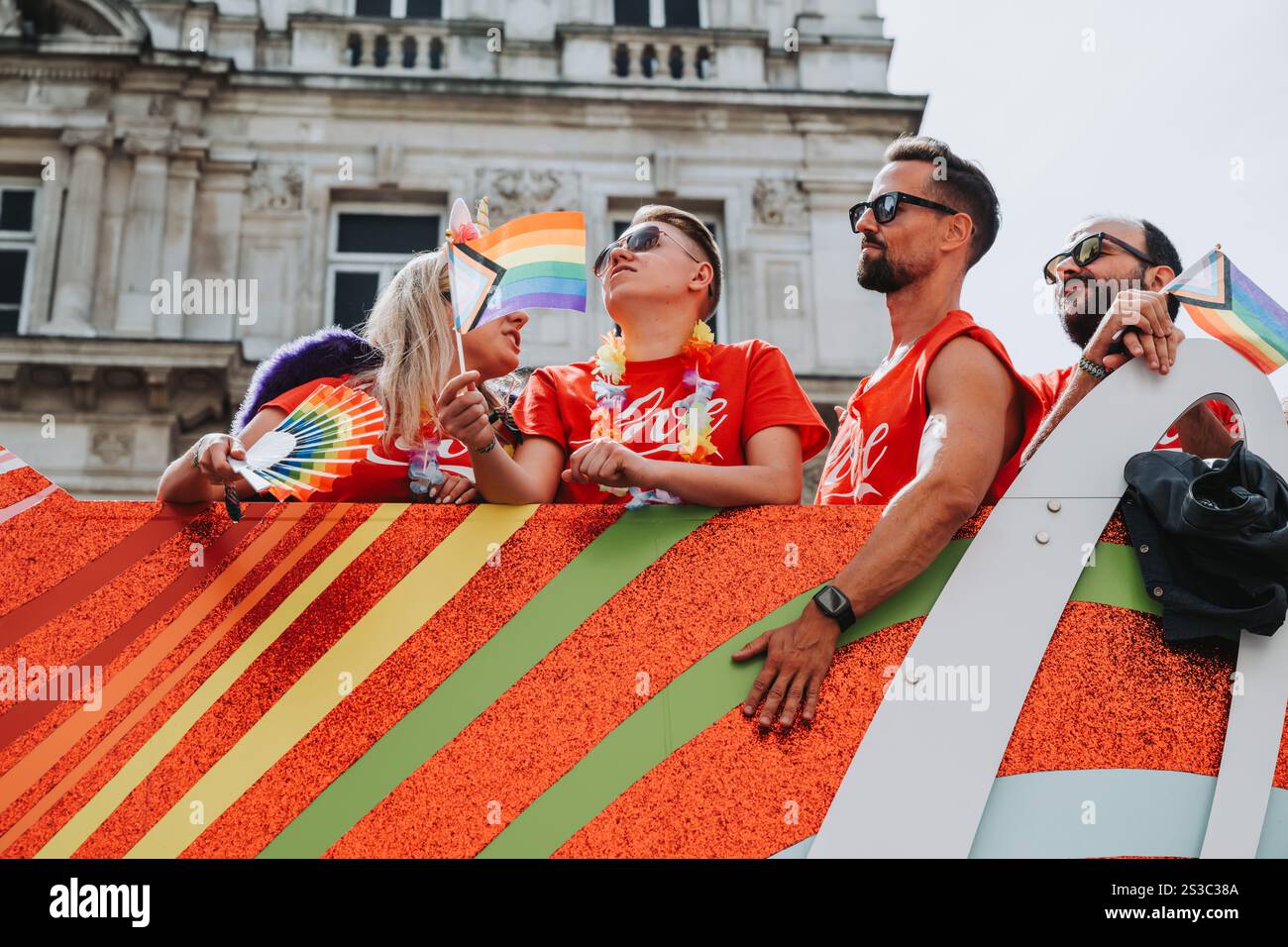 Coca Cola Float au défilé Pride of London 2024 Banque D'Images