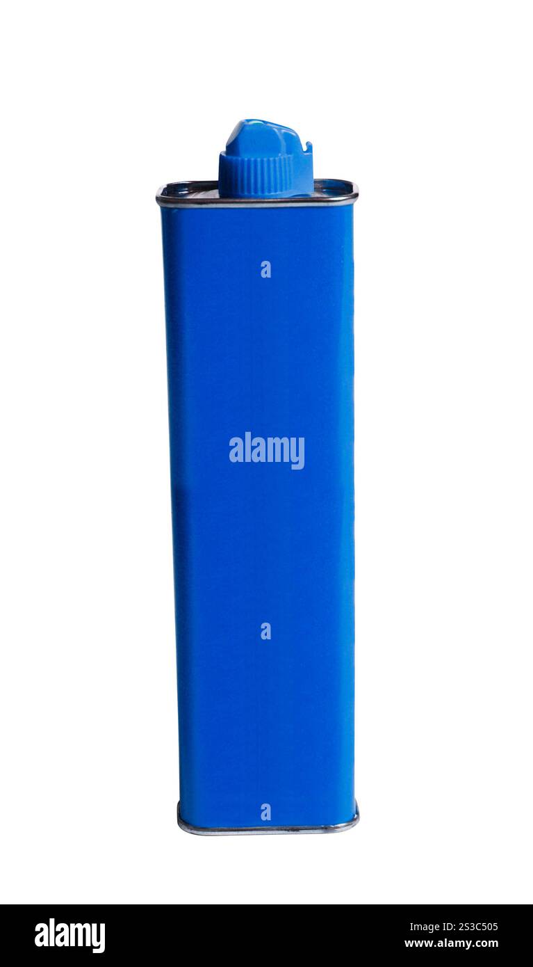 Pack de fluide de briquet bleu isolé sur fond blanc. Pack de fluide de briquet rouge isolé sur fond blanc Banque D'Images
