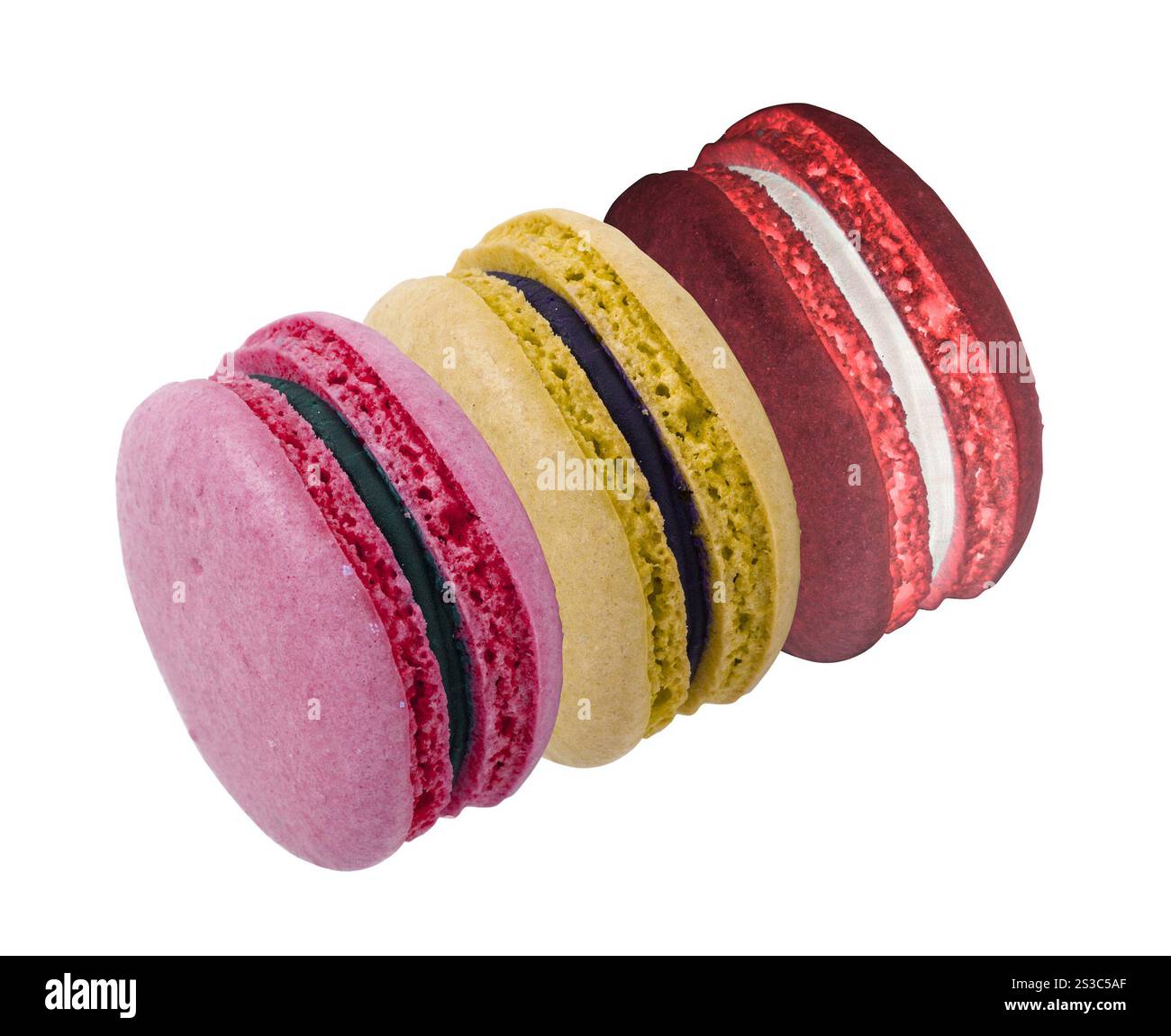 Macarons français doux et colorés isolés sur fond blanc. Macarons français doux et colorés Banque D'Images