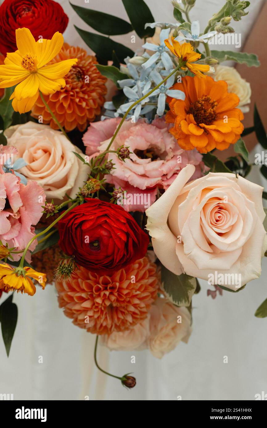 Fleurs colorées de couleur de mariage audacieuses Banque D'Images