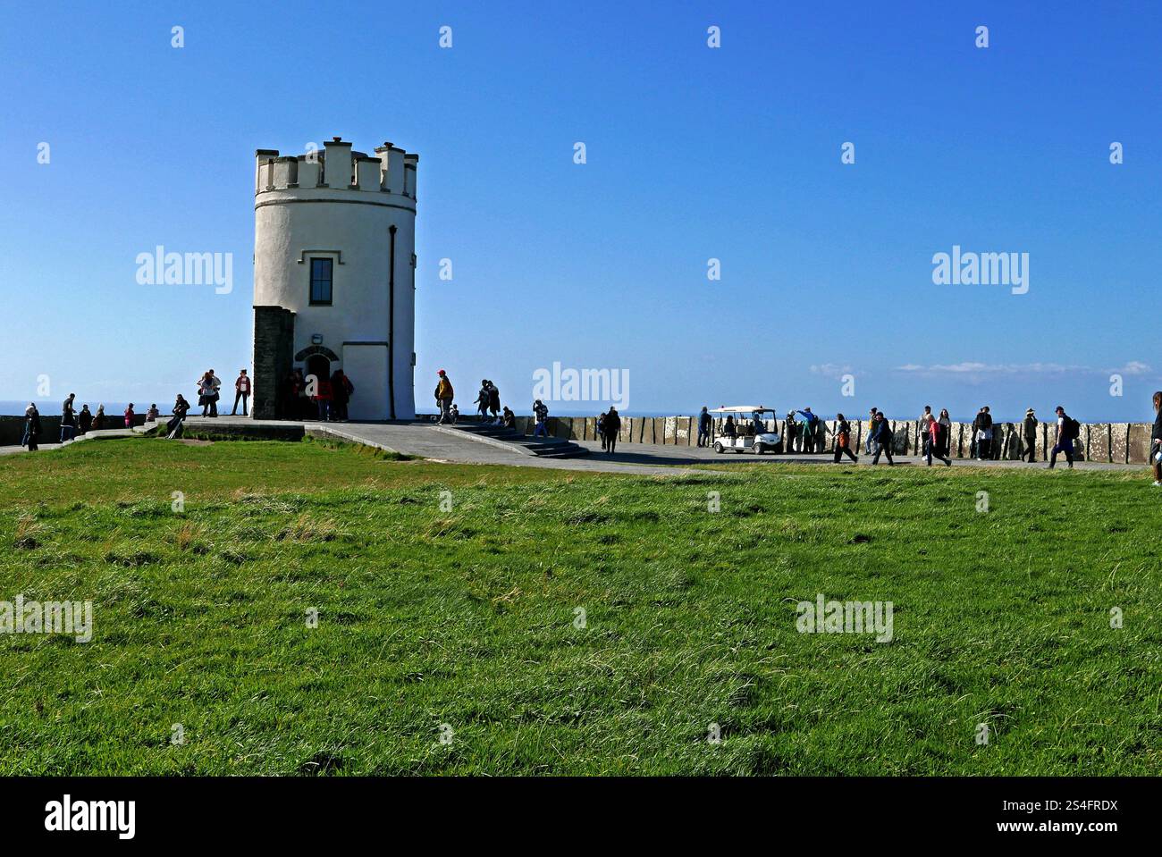Falaises de Moher, comté de Clare, province de Munster, République d'Irlande, Europe Banque D'Images