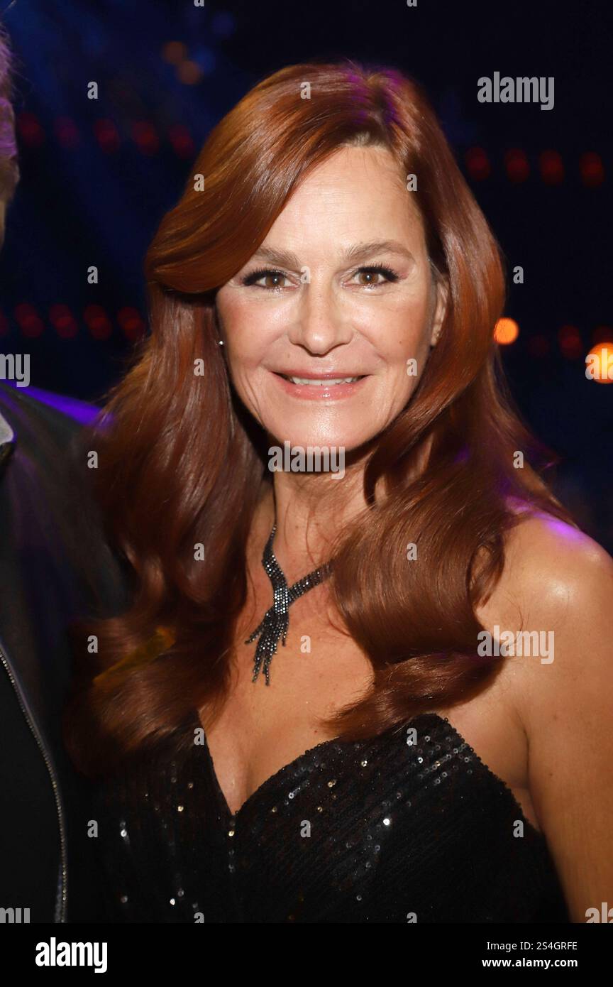 Andrea Berg in der TV Show Schlagerchampions - Das große Fest der Besten im Velodrom. Berlin, 11.01.2025 *** Andrea Berg dans l'émission Schlagerchampions Das große Fest der Besten au Velodrom Berlin, 11 01 2025 Foto:xgbrcix/xFuturexImagex schlagerchampions_5438 Banque D'Images